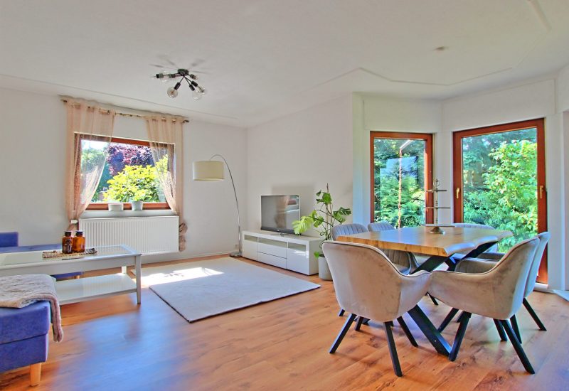 IMG_8482_3_4 IMG_8482_3_4